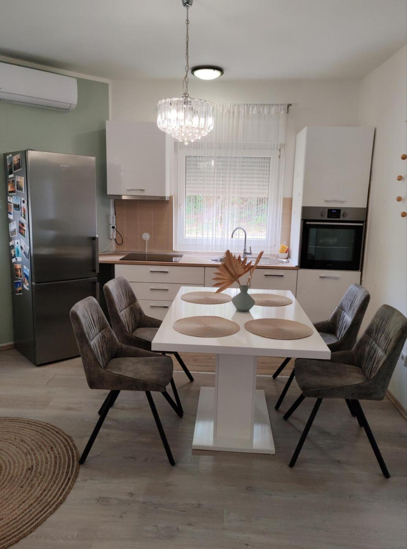Apartment Teo